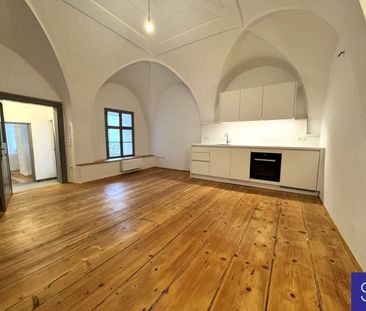 Erstbezug provisionsfrei: Toprenovierter 48m² Altbau mit Einbauküch... - Foto 1
