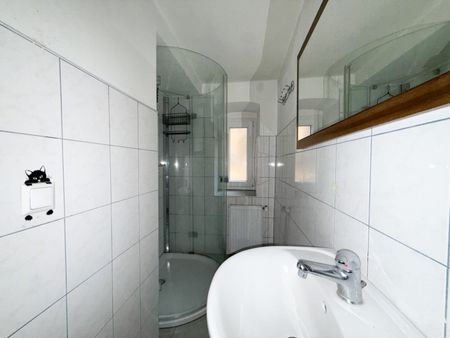 Klagenfurt: Charmante Altbauwohnung in der Innenstadt - Foto 2
