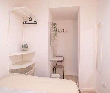 Carrer de Guillem Sorolla, Valencia, Valencian Community 46001 - Foto 5