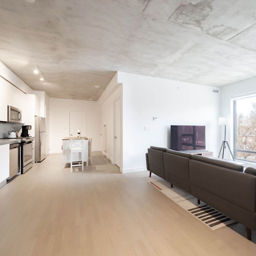 For Lease - 246 Logan Avenue Unit# 308, Toronto, Ontario - Photo 1