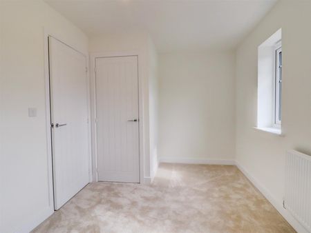 2 BED Semi-detached house To rent - Photo 5