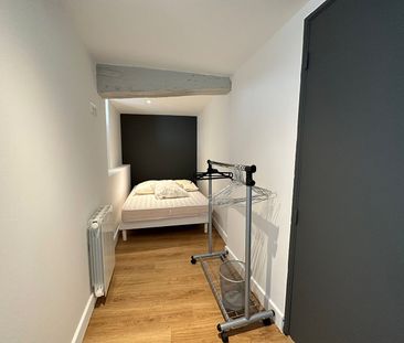 Location Appartement 2 pièces 22m² - Photo 3