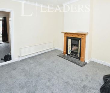 2 bedroom semi-detached house to rent - Photo 2