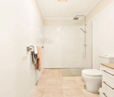 Coastal Sophistication in an Exclusive Boutique Complex - Photo 6