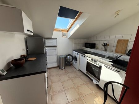 Location Appartement 1 pièce 26m² - Photo 3