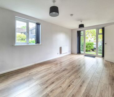 The Meadows, CM21, Sawbridgeworth - Photo 1