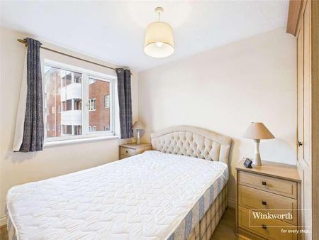 Kings Oak Court, Queens Road, Reading, Berkshire, RG1 - Photo 2