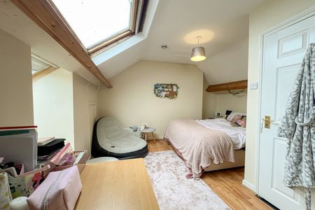 7 Strandview Street, Belfast, BT9 5FF - Photo 2