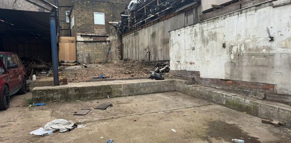 1 Bed Detached House, Tewkesbury Road, N15 - Photo 2