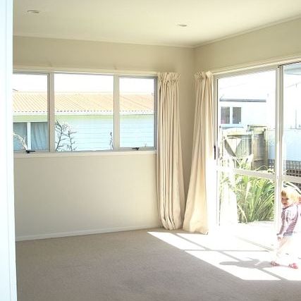 Charming 2BR Home w/ Garden & Deck! - Photo 1