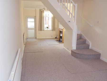 2 bed terraced to rent on Ilkeston, Graham Street, DE7 - Photo 4