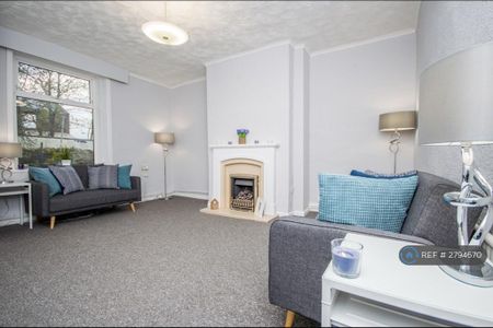 2 bedroom terraced house to rent - Photo 3