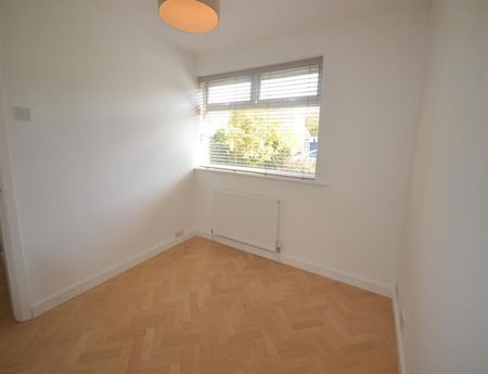 4 Bedroom Detached To Let - Photo 5