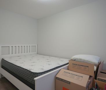 For Lease - 986 Alder Gate, Milton, Ontario - Photo 6