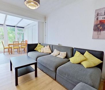 4 bedroom terraced house to rent - Photo 2