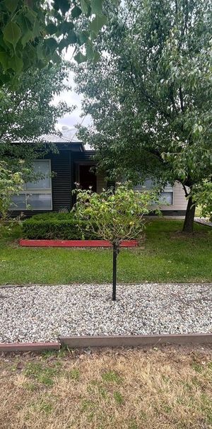 Albury North 2 Bedroom Home - Photo 1