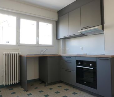 Location Appartement 2 pièces 51m² ANNECY 74000 - Photo 3
