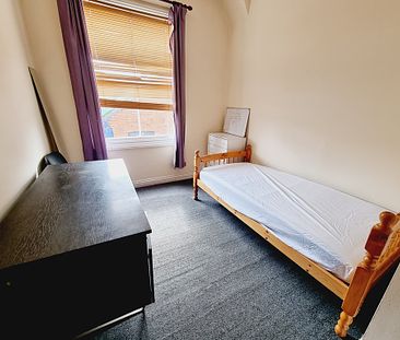 5 Bed Student Accommodation - Photo 1