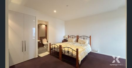 Luxury Riverside Living with Captivating City Views - Fully Furnished - Photo 5