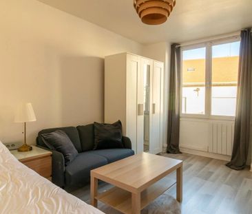 Location Appartement 2 pièces 27 m2 à Saint-Étienne - Photo 5