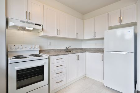 Bachelor Unit B - Photo 5