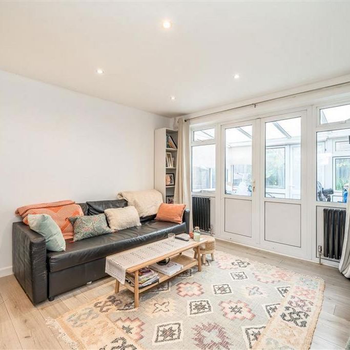 1 bedroom bungalow to rent - Photo 1