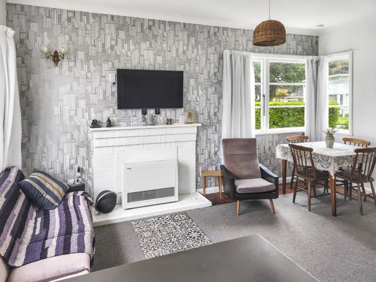 Waiwhetu Living - Photo 1