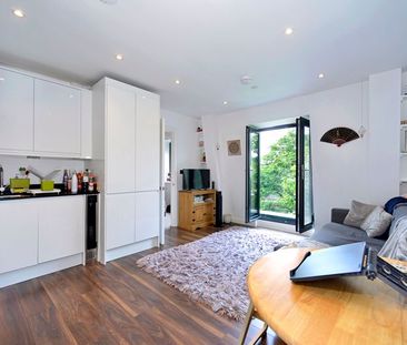 Flambard Way, Godalming, Surrey, GU7 - Photo 1