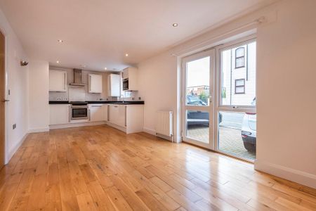 2 bedroom apartment to rent - Photo 2