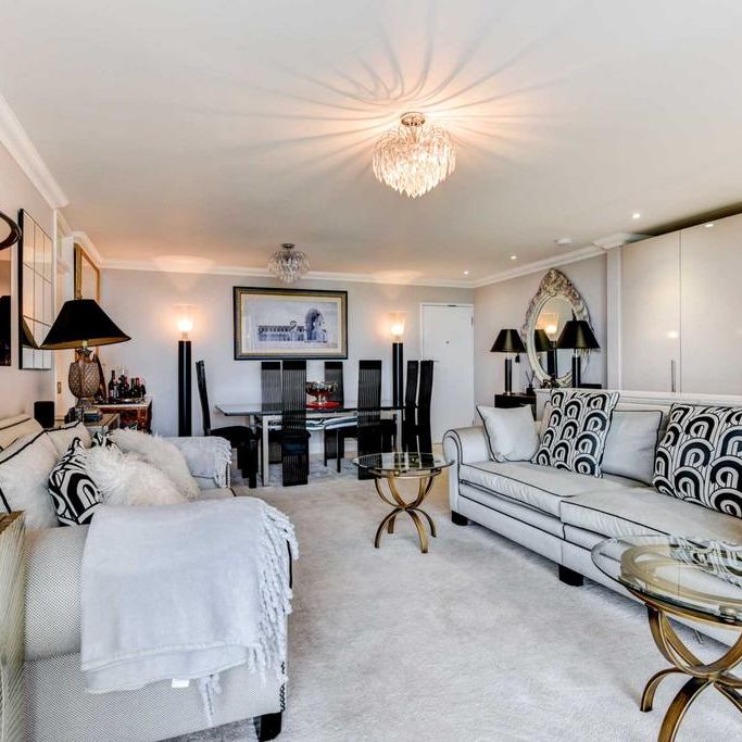 2 bedroom flat to rent - Photo 1