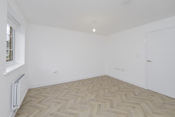2 bedroom semi-detached house to rent - Photo 1
