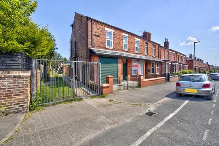 5 bedroom semi-detached house to rent - Photo 5