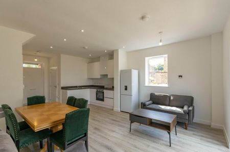 2 Bed End Terrace, Eden Avenue, B12 - Photo 5