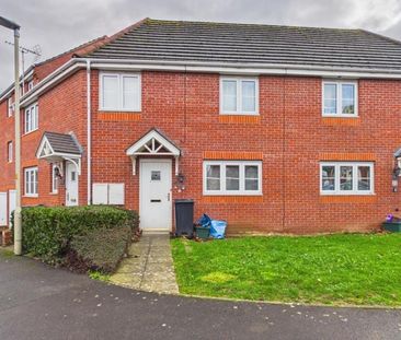 Tolsey Gardens, Tuffley - Photo 4