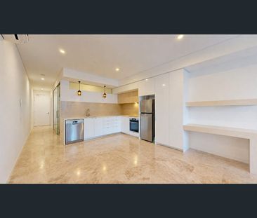 Modern Apartment in a Convenient Riverside Location! - Photo 1