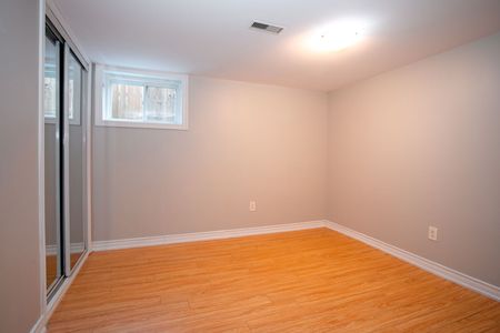 For Lease - 17 Strode Drive, Toronto, Ontario - Photo 3
