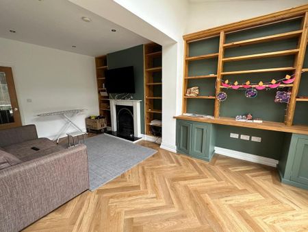 1 bedroom in a house share to rent - Photo 3