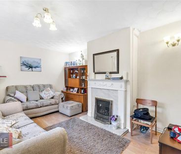 4 bedroom semi-detached house to rent - Photo 1