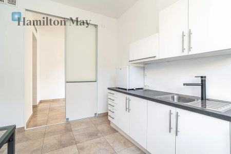 Apartament w Flowers Residence z tarasem, Stare Podgórze - Zdjęcie 2