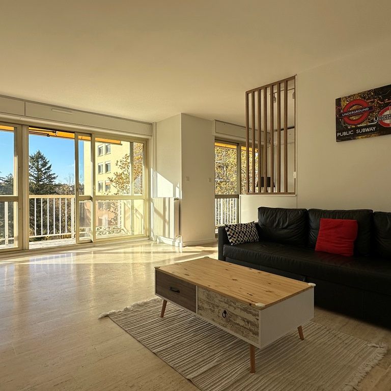 Location Appartement 5 pièces 111m² ECULLY 69130 - Photo 1