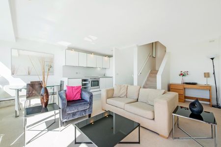2 Bed Flat, Aragon Tower, SE8 - Photo 5