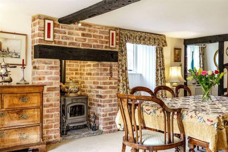 4 bedroom detached house to rent - Photo 3