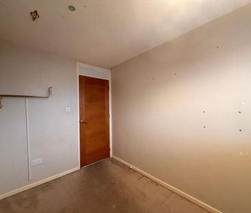 4 bedroom terraced house to rent - Photo 4