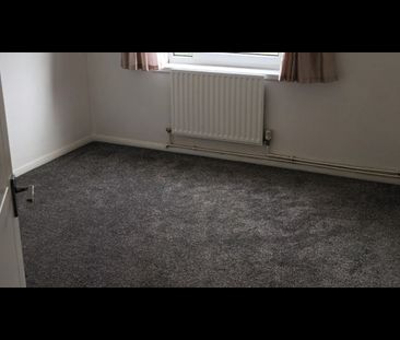 2 Bed Flat, Thornhil, SO19 - Photo 4