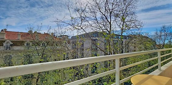 Location Appartement 1 pièces 25 m2 à Cannes - Photo 3