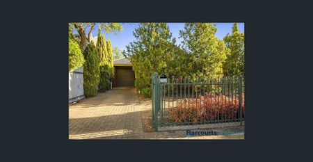 Spacious 3-Bedroom Home in Prime Frewville Location - Photo 2