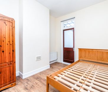 4 Bed Terraced House, Glenwood Road, N15 - Photo 6