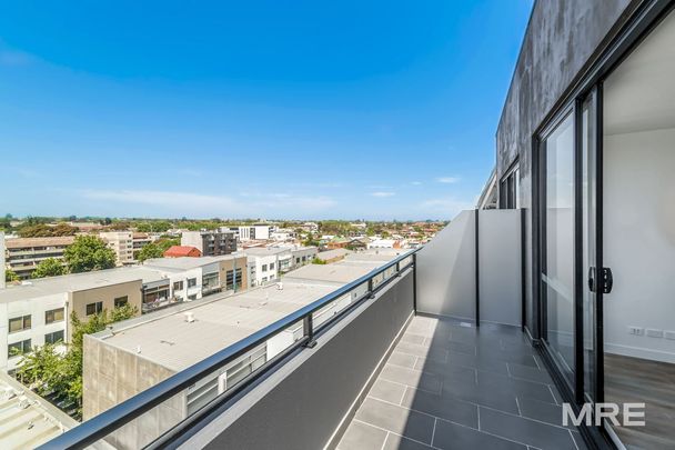 703/25 Clifton Street, Prahran - Photo 1