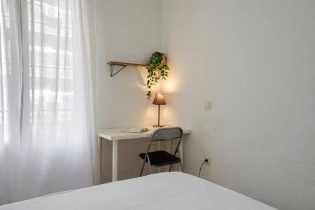 Calle de Montesa, Madrid, Community of Madrid 28006 - Photo 2