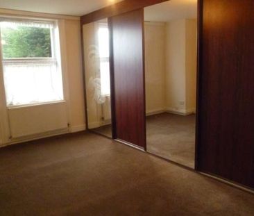 OIRO £1,500 pcm - Available Now - Unfurnished - Photo 4